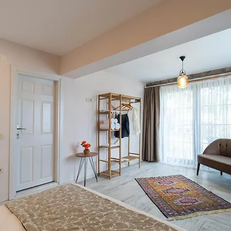 Egeos Butik Otel