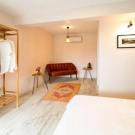 Hotel Egeos Butik Otel *