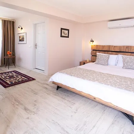 Hotel Egeos Butik Otel *