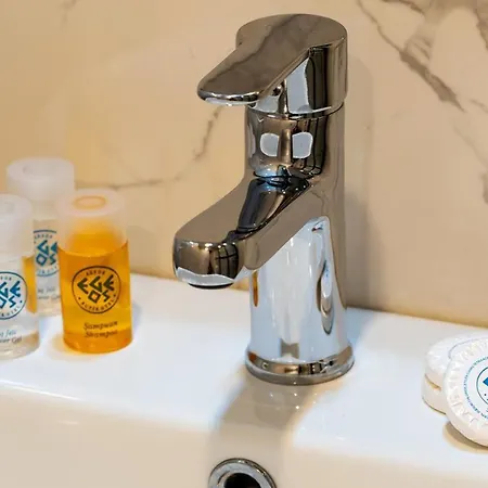Hotel Egeos Butik Otel Sokakagzi